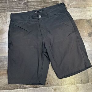 Travis Mathew Men’s 32 Golf Shorts Black Grey Micro Striped Performance Chino